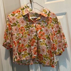 Hawaiian crop top button up